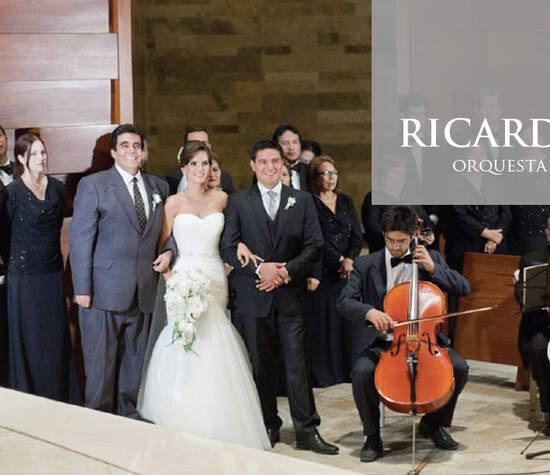 Coro Ricardo Venegas reúne los mejores cantantes del Coro Nacional y Músicos de la Sinfónica y Filarmonica de Lima.