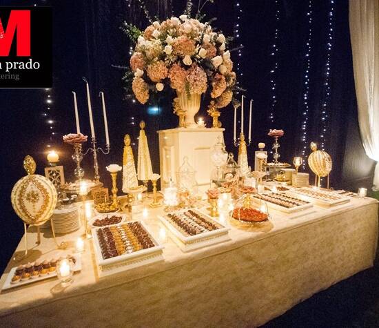 Nuestra gran mesa dulce hecho para tu boda de ensueño. 